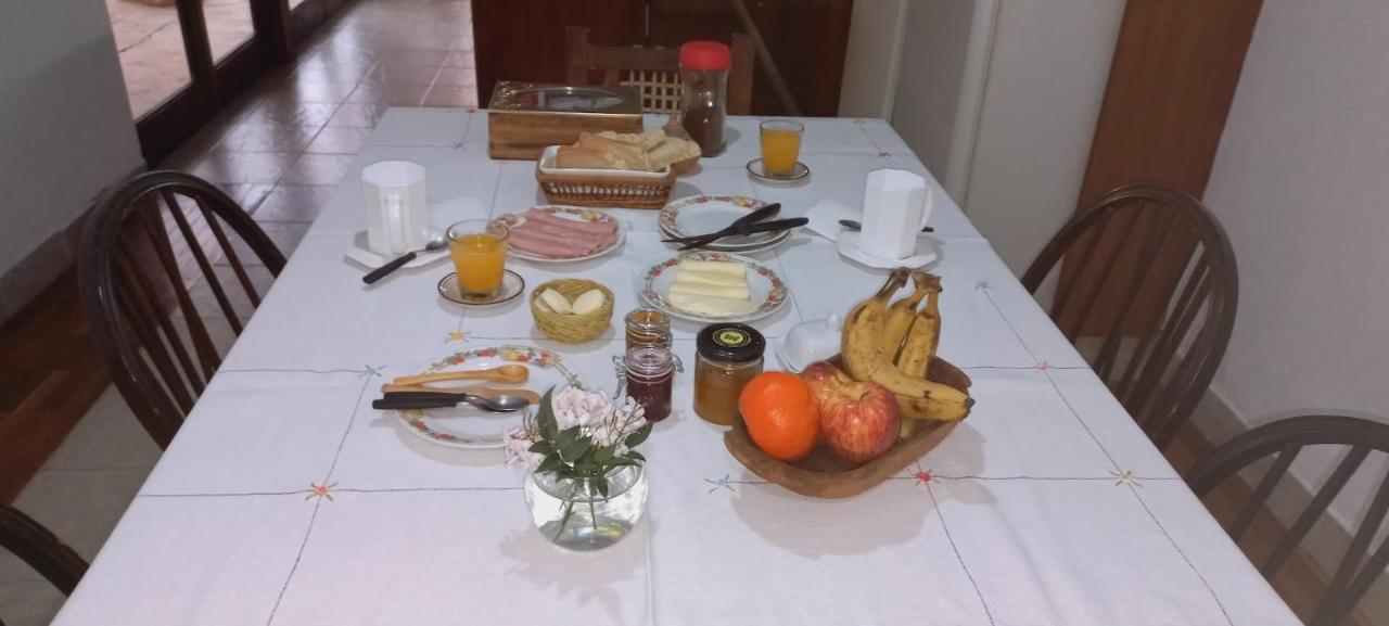 דירות סלטה Aeropuerto A 5' Y Ruta Del Vino A 100 Mts מראה חיצוני תמונה